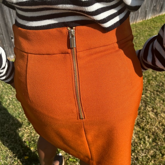 A-line orange skirt - Picture 5 of 7